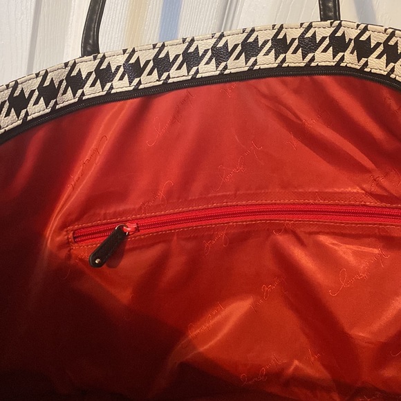 Vera Bradley Large Vinyl Tote Houndstooth Zippered - Picture 6 of 13